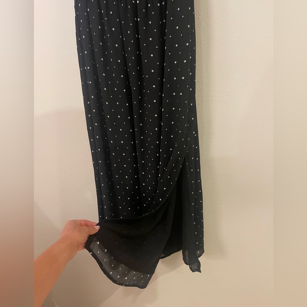NWT Altr’d State Black Off the Shoulder Black and White Star Maxi Dress w/ Slit - Picture 6 of 10